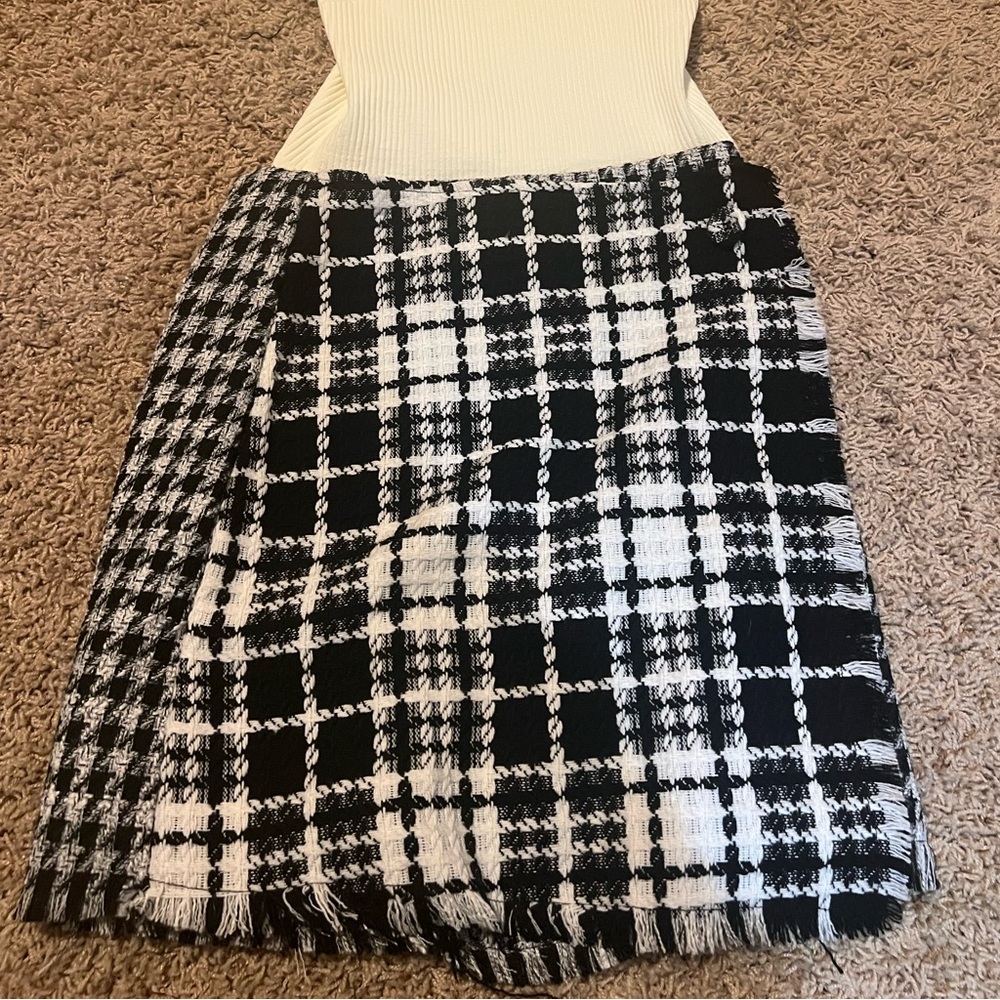 GB patterned skirt with side flare
